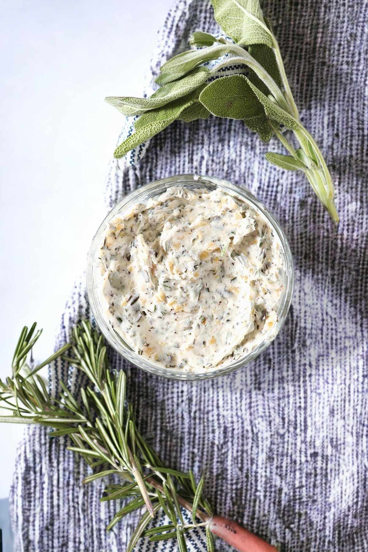 KristyAnn's Kitchen: Whipped Garlic Rosemarry Butter (12oz)
